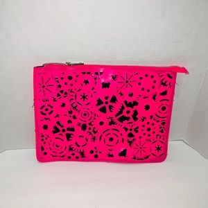 Women’s clutch